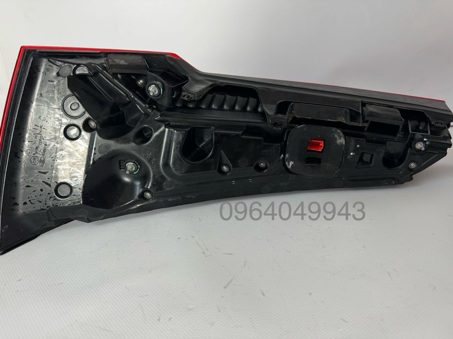 Стопи AUDI Q5 A80 ЄВРОПА ОРИГІНАЛ MATRIX фонарі задні повороти жовті