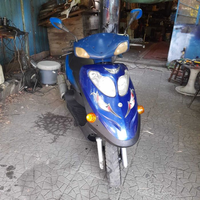 Скутер, мопед Viper Fantom 150