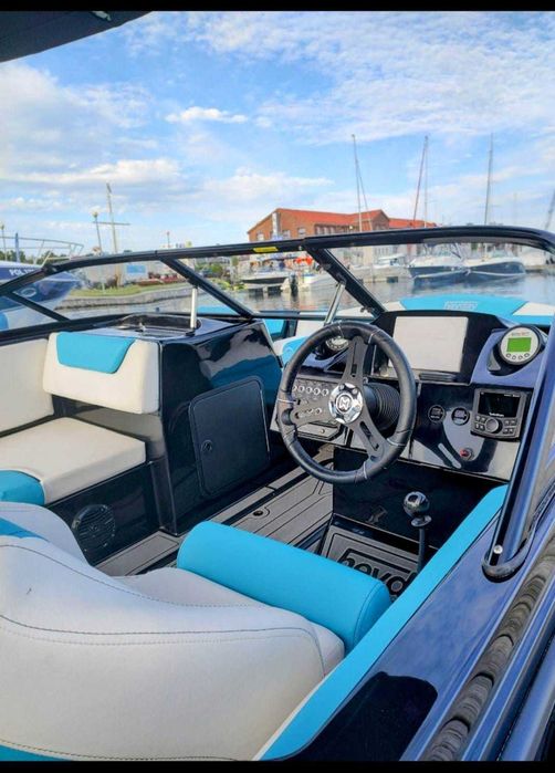 Łódź do Wakebordu ! Heyday WT2-DC, 409HP - Cena Brutto !