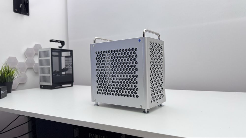 Міні корпус SFF mini itx  Xiao Zhe B2 Mini ( ncase, formd )