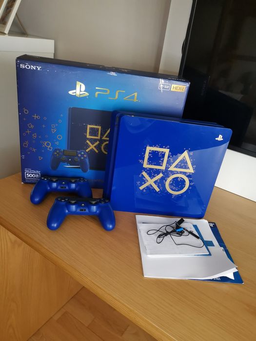 PS4 Days of Play Edição Limitada 500GB