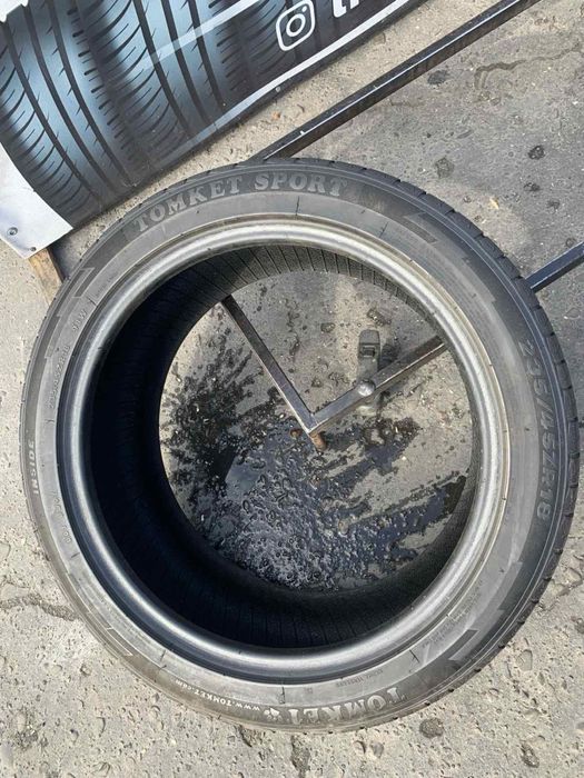 Шини 235/45 R18 пара Tomket літо 6,5мм