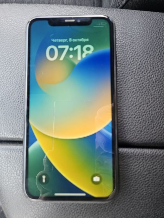 Apple Iphone 11.   128 Gb