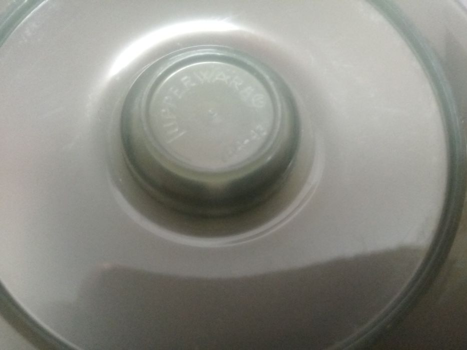 6 Taças da Tupperware com tampa hermética