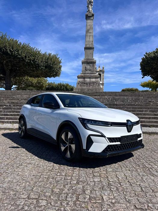 2022 Renault Megane E-tech EV40 130
