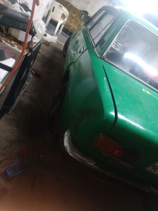 Продам ваз 2101  на ходу торг присутній