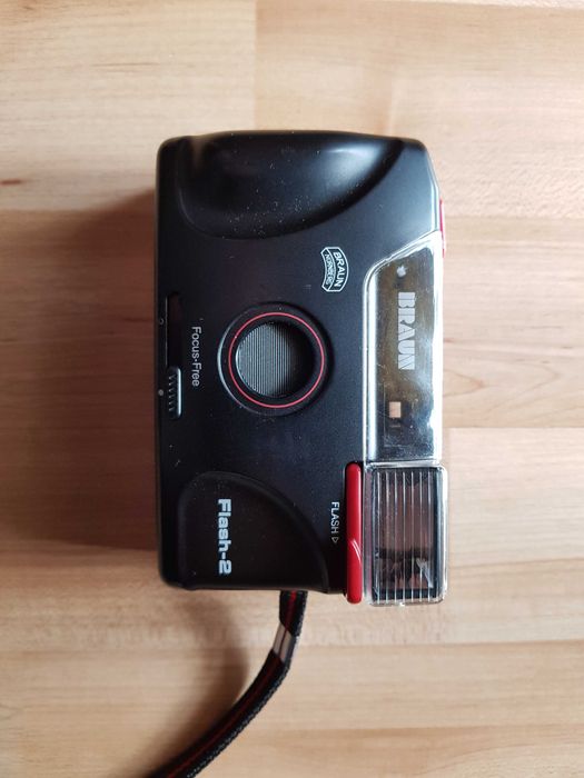 Aparat fotograficzny Braun Flash-2