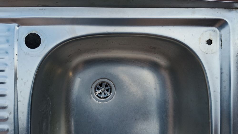 Мойка с нержавейки накладная