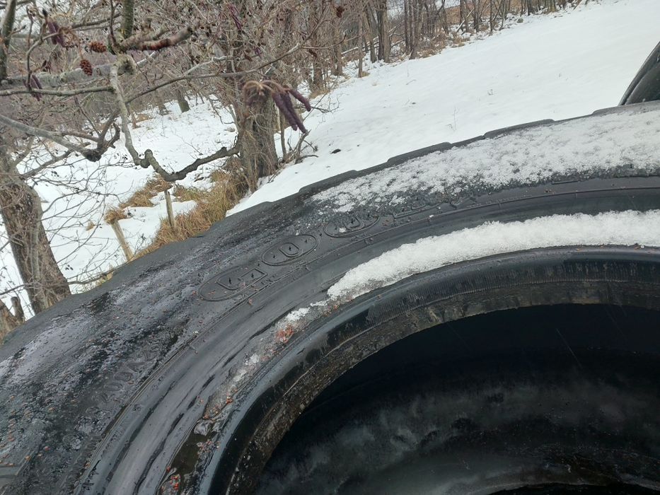 Opona , opony26.5 /25 godyear