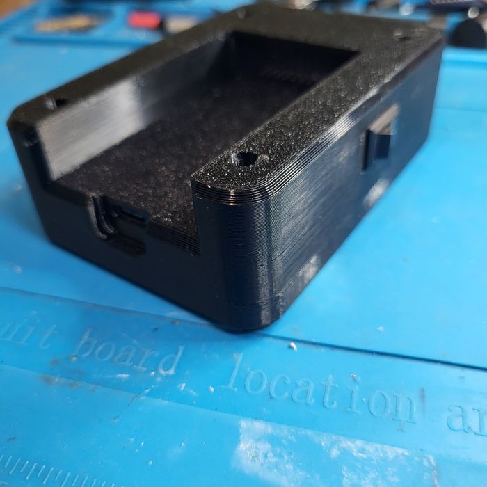 Продам програматор для  батарей djlmavic 3