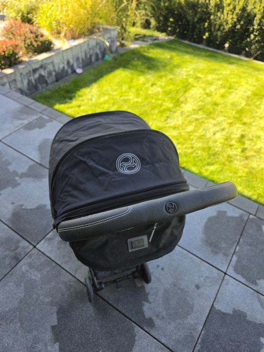 Sprzedam wózek spacerowy CYBEX Coya
