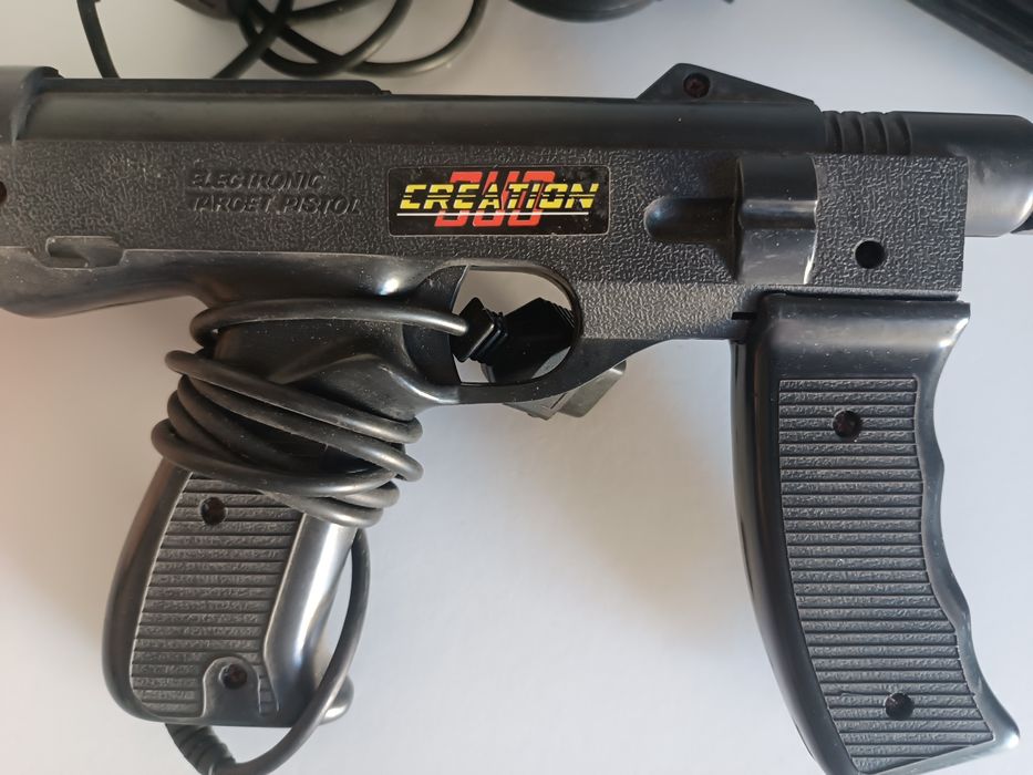 Pistolas de Luz Retro Creation 500 / Game Master (Famiclone / Clones NES)