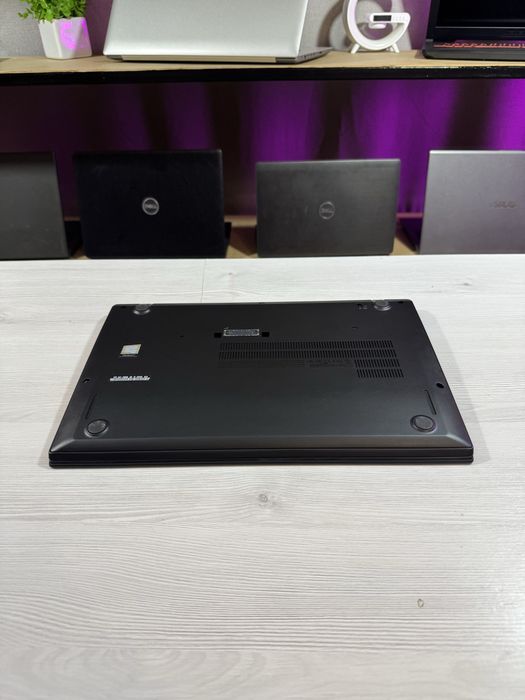 Ноутбук Lenovo T470s/i5-6300U/8 Gb/SSD 128 Gb/Intel HD 520