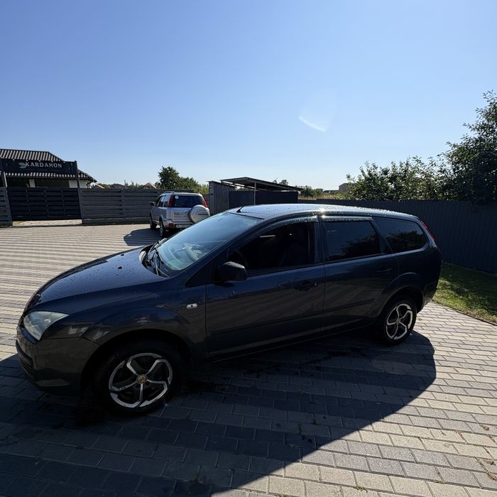 Ford Focus 1.4 л