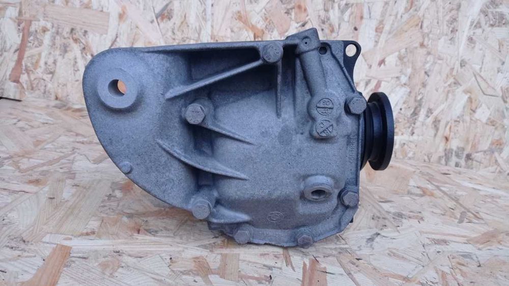 DYFER TYLNY MOST BMW e81 e87 e90 e91 e92 Mała głowa Przełożenie 2,47