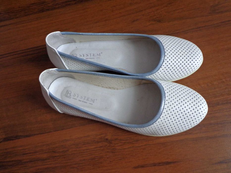 Балетки жіночі 40 розмір. Нові, шкіряні.