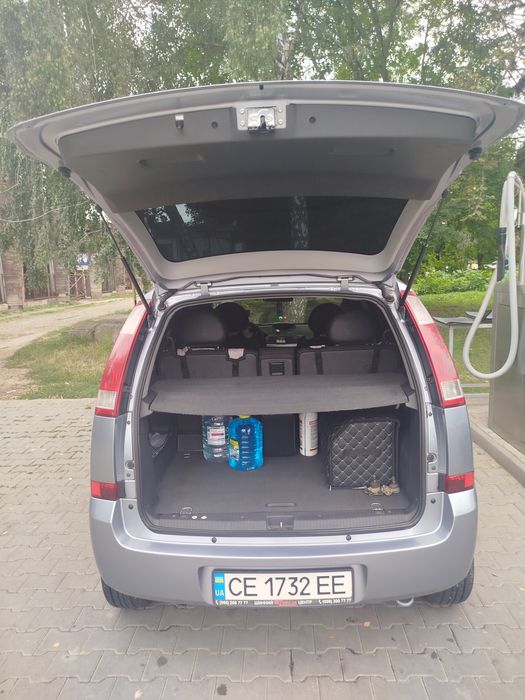 Продам надійний сімейний автомобіль