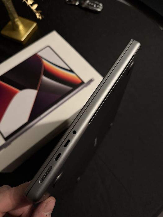 Macbook pro 14  m1 16gb 500gb ssd