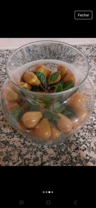 Peça de decoração para cozinha em bom estado