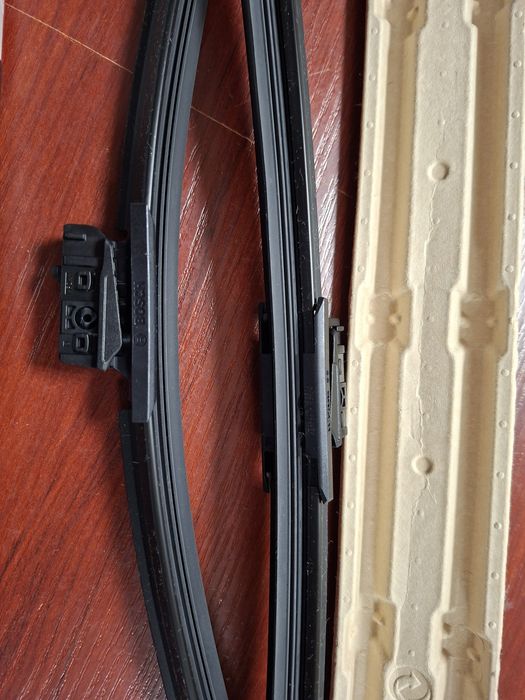 Wycieraczki  Bosch Aero Twin A 204 S