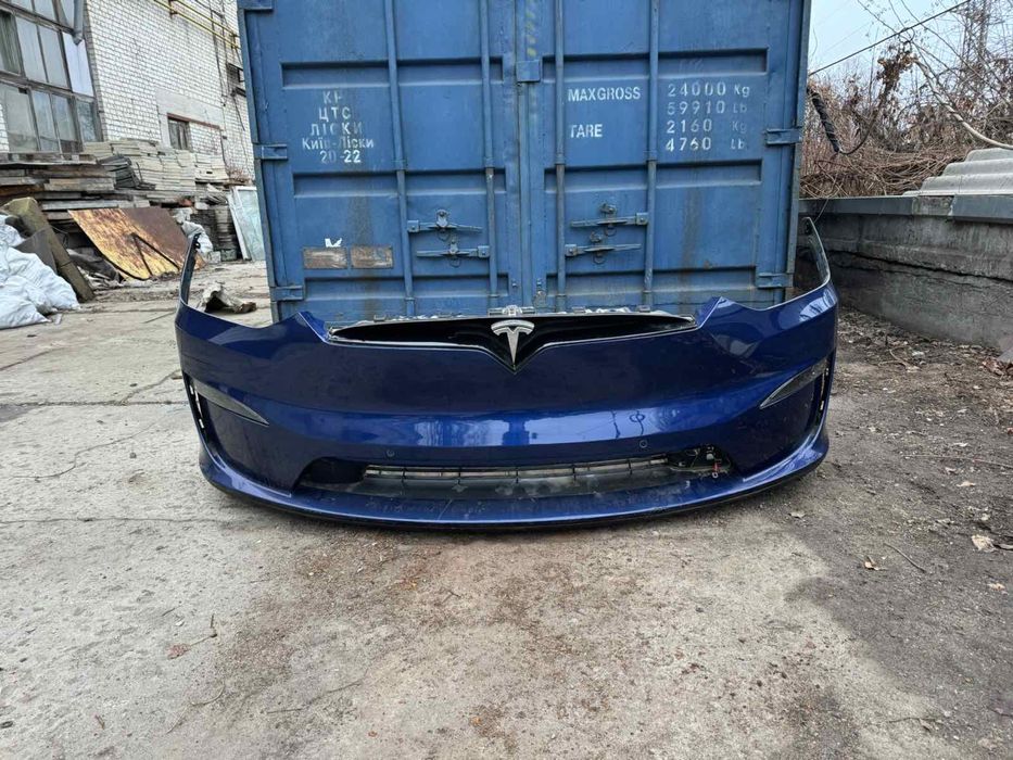 Бампер передній Tesla Model X plaid  2022+