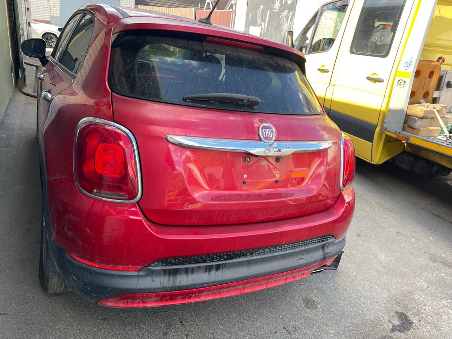 Fiat 500x на разборку розбирається