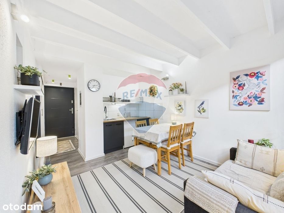 Dom 330 m od zejścia na plażę: Mielenko 1B