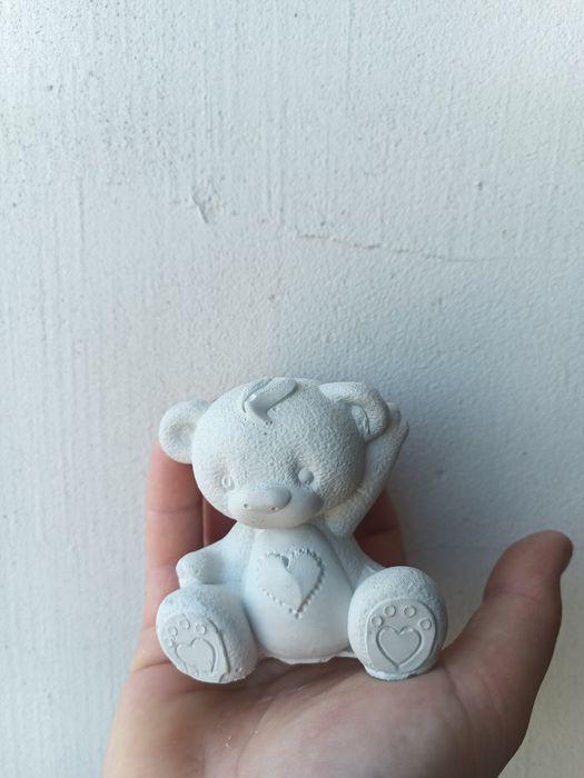 Figurki z gipsu aniołki misie samochody