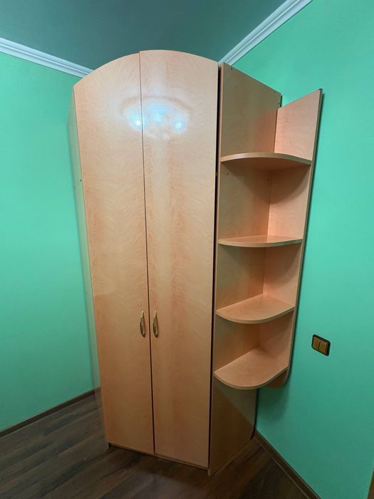 Меблі в кімнату стінка ліжко шафа матрас