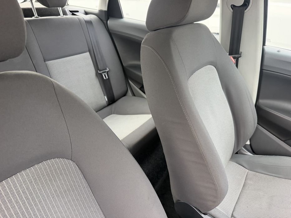 Seat Ibiza St 1.6 TDI muito nova foto 4