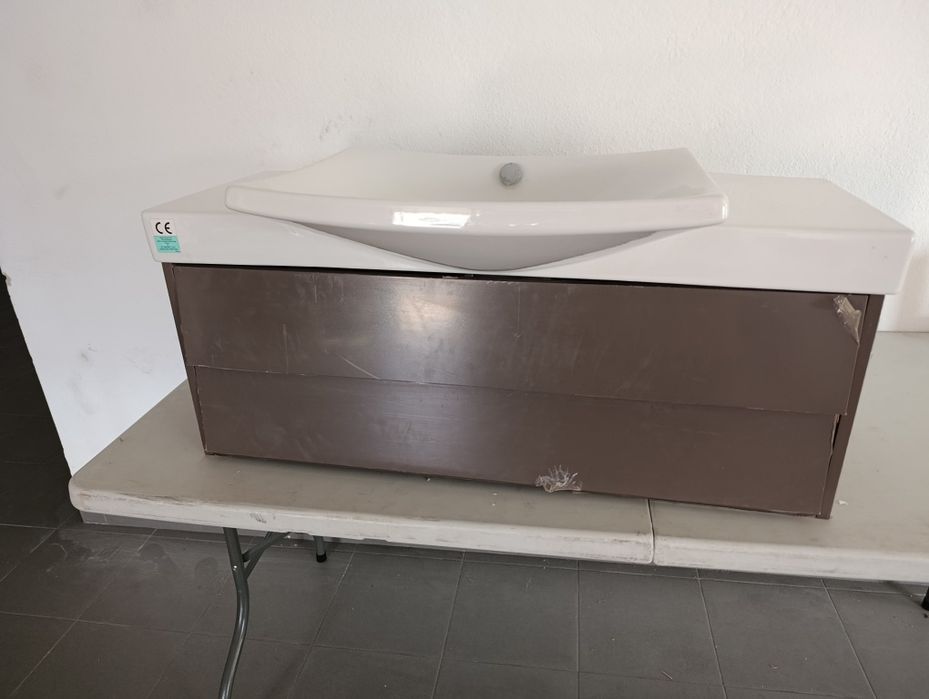 Movel de casa de banho