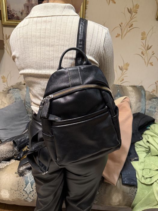 Женский черный портфель