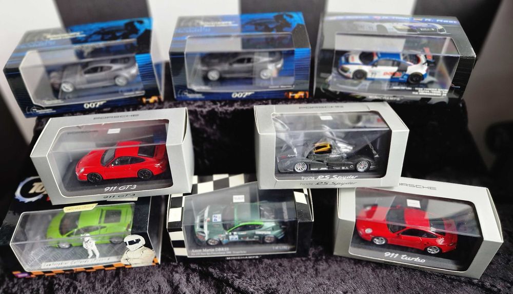 8 x Minichamps Zestaw 007 i inne 1: 43
