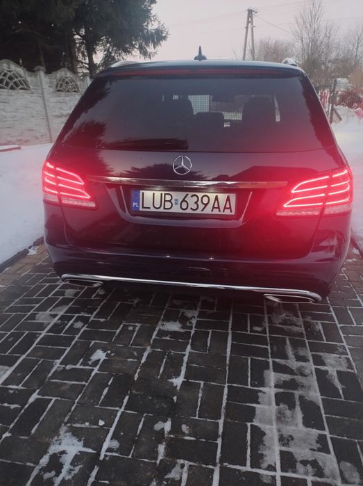 Mercedes E klasa 4x4 pakiet AMG avantgarde