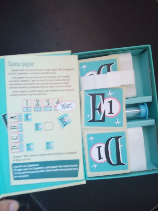 Jogo Pistas Cruzadas