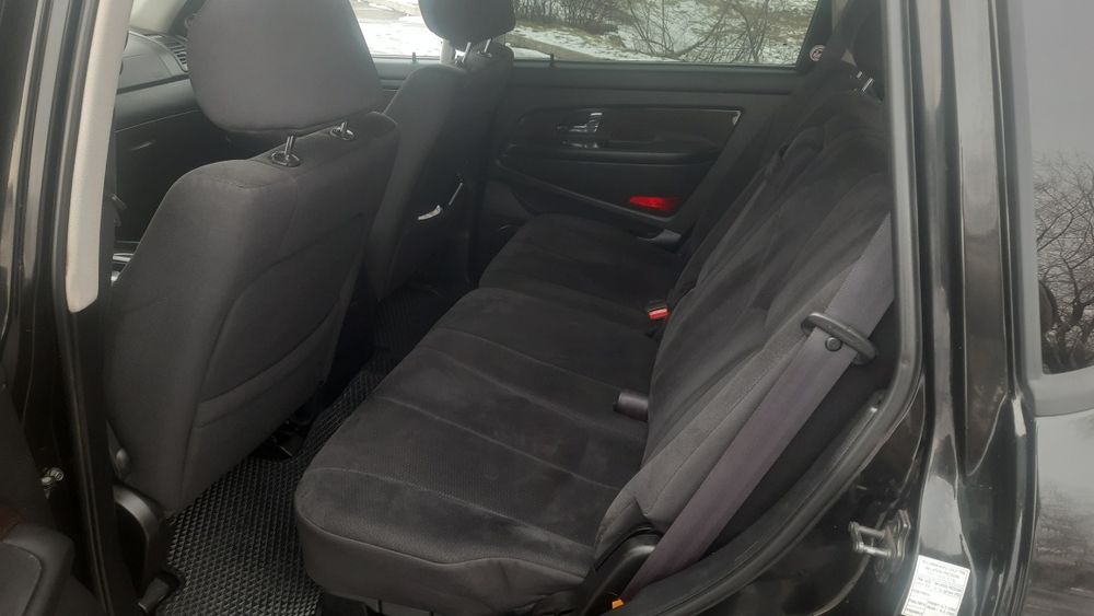Продам SsangYong Raxton 2.7 дизель