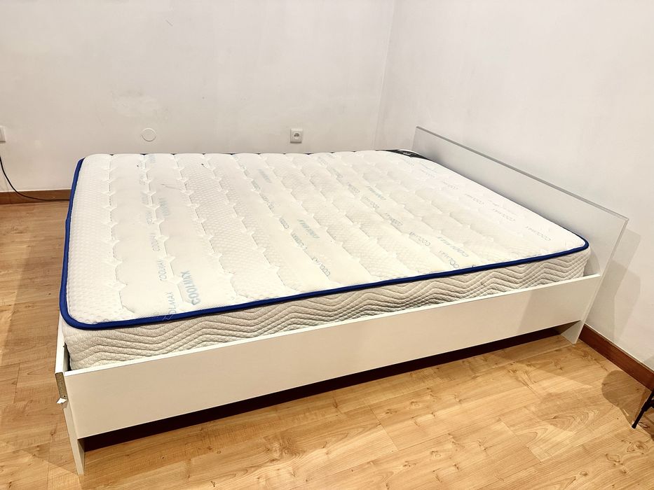 Pack cama de casal CODA + colchão - 185€