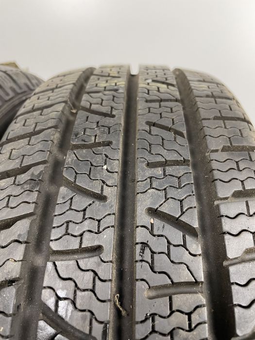 195/60R16C 99/97T Pirelli Carrier Winter