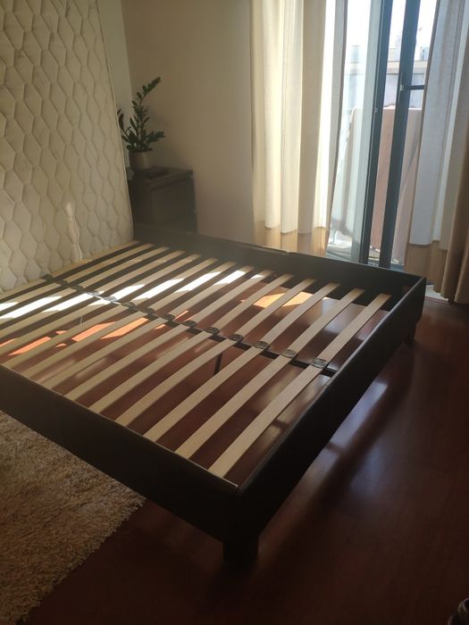 Cama 1,50cmx2,15cm