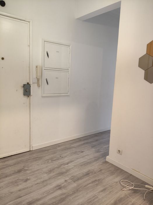 Apartamento T2 na Idanha equipado com electrodomésticos
