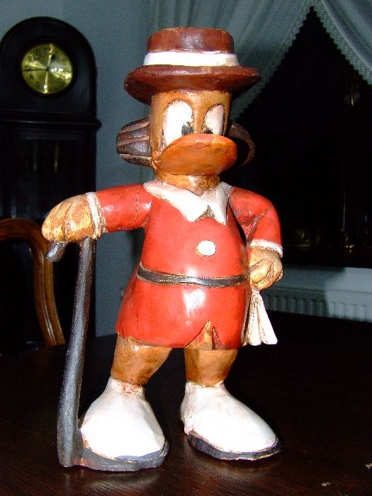 Piękny stary drewniany kaczor.