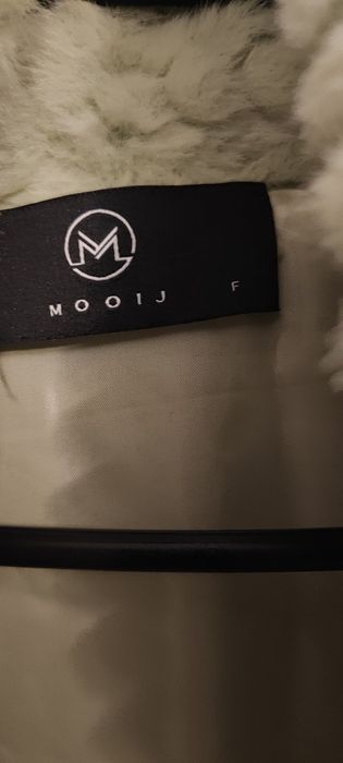 Kamizelka sztuczne milutkie futerko firmy MOOIJ