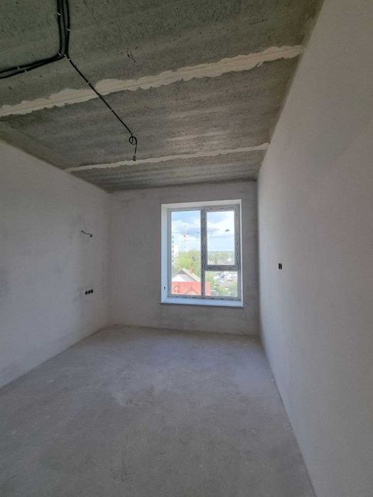 Продається 2-кімнатна квартира в сучасному житловому комплексі