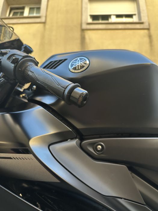 Yamaha R-125 2025