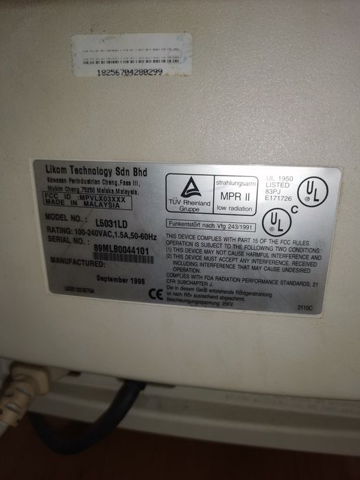 Computador e monitor