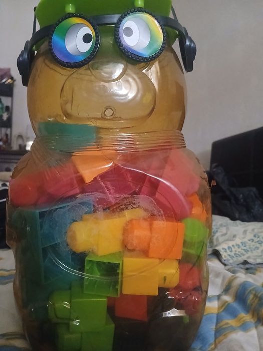Legos de brincar como está nas fotos