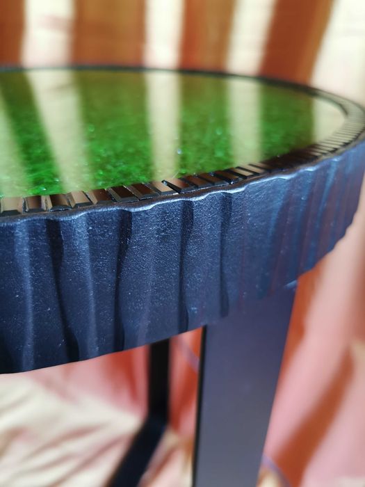 Чарівний стіл з RGB підсвічуванням та скляною стільницею