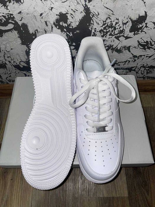 Nike Air Force 1 White