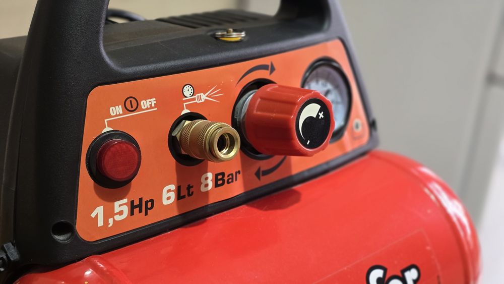 Compressor de ar MECAFER 6L 1.5hp 8 Bar