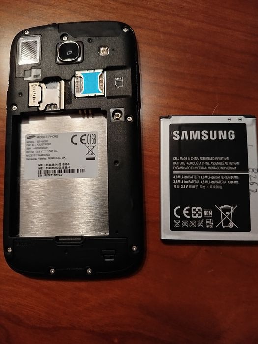 Telemóvel Samsung duos